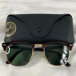 Ray-Ban Clubmaster Classic Tortoise on Gold